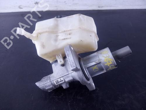 Used Brake master cylinder BMW X1 (E84) xDrive 18 d (143 hp) 24052267