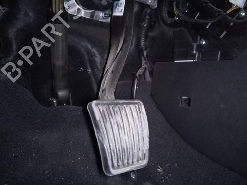 Used Break pedal HYUNDAI TUCSON (TL, TLE) 1.7 CRDi (116 hp) 9822799