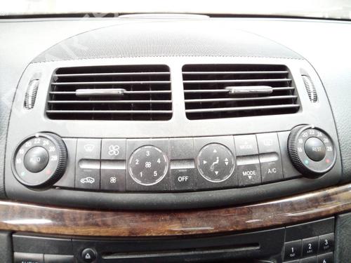 climate-control-mercedes-benz-e-class-w211-e-220-cdi-211006-2002-2003-2004-2005-2006-2007-2008-2009-12496060 main image