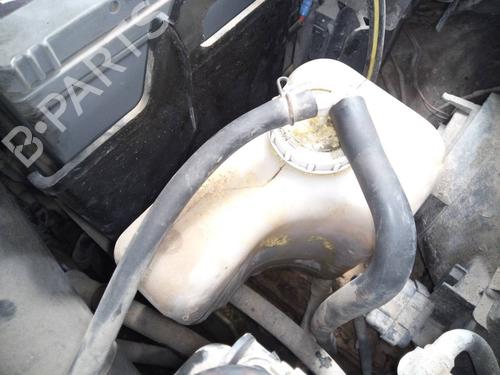 Ekspansjonstank MITSUBISHI PAJERO III (V7_W, V6_W) 3.2 Di-D (V68W) (160 hp) 17920874