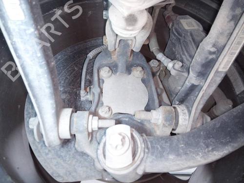 Used Left rear steering knuckle JEEP RENEGADE SUV (BU, B1, BV) 1.6 CRD (120 hp) 12492124