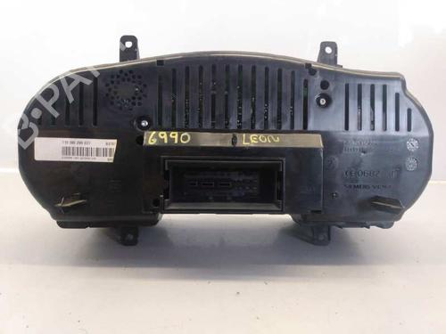 Instrument cluster SEAT LEON (1P1) 1.9 TDI | BP4982792C47 