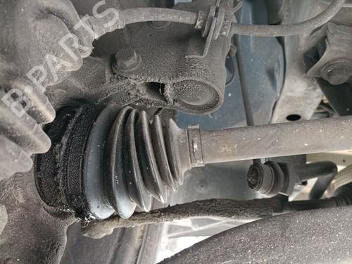 Used Right front driveshaft Right front driveshaft RENAULT MASTER III Platform/Chassis (EV, HV, UV) 2.3 dCi 125 FWD (EV0C, EV0D, EV0J, HV0C, HV0D, HV0H,... (125 hp) 36702627 36702627