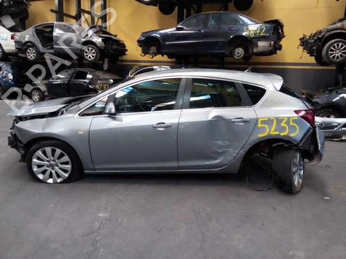 Sikkerhedssele bag venstre OPEL ASTRA J (P10) 1.7 CDTI (68) | BP6619589I29 