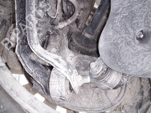 Used Right rear steering knuckle BMW 5 (F10) 520 d (190 hp) 15417732