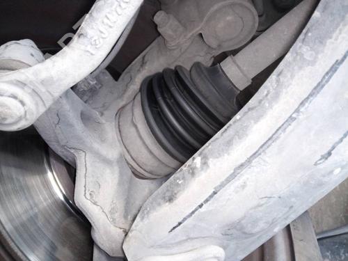 Used Left front steering knuckle RENAULT MEGANE III Hatchback (BZ0/1_, B3_) [2008-2025]  19500175