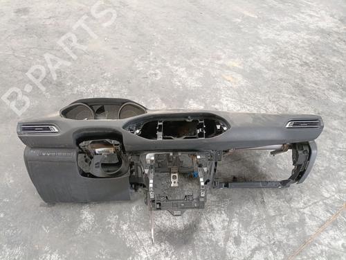 Used Dashboard Dashboard 38749886 38749886