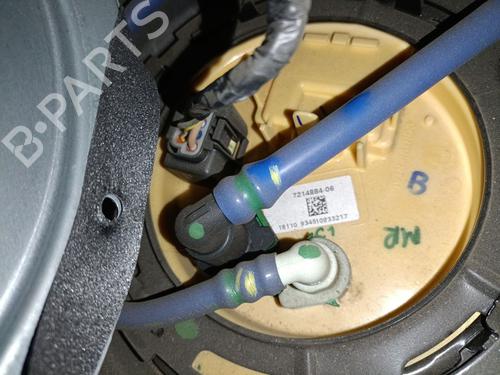 Used Fuel pump BMW X4 (G02, F98) xDrive 20 d (190 hp) 26411217