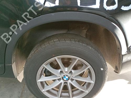Aba guarda lamas trás esquerda BMW X3 (F25) xDrive 20 d (184 hp) 30900692