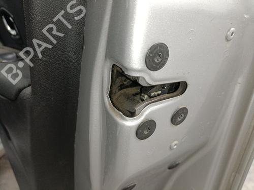 Højre fortil lås Højre fortil lås RENAULT MEGANE III Hatchback (BZ0/1_, B3_) 1.2 TCe (BZ2B, BZ11) (116 hp) 37601531 37601531
