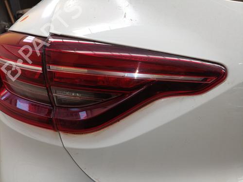 Used Left tailgate light Left tailgate light RENAULT CLIO V (B7_) 1.5 Blue dCi 115 (B7AD) (116 hp) 40610761 40610761