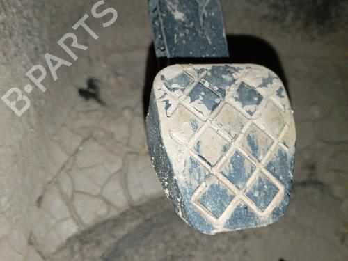 Pedal embrague SEAT IBIZA V (KJ1, KJG) 1.0 TSI (95 hp) 31645227