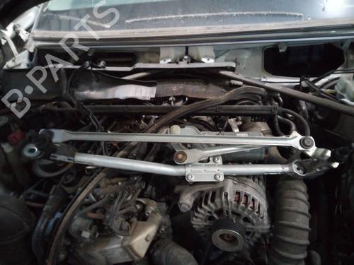 Used Front wiper motor BMW X1 (E84) sDrive 18 d (143 hp) 16677133