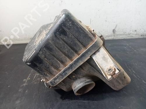Used Air filter box SUZUKI GRAND VITARA II (JT, TE, TD) 1.9 DDiS (JB419WD, JB419XD) (129 hp) 17061906