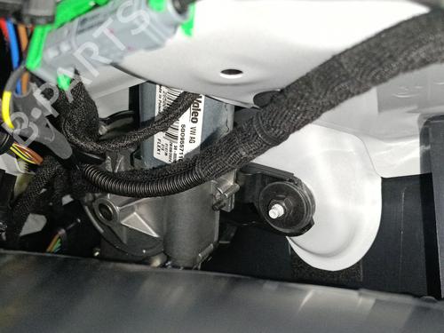 Rear wiper motor SKODA SCALA (NW1) 1.5 TSI 5Q0955711D