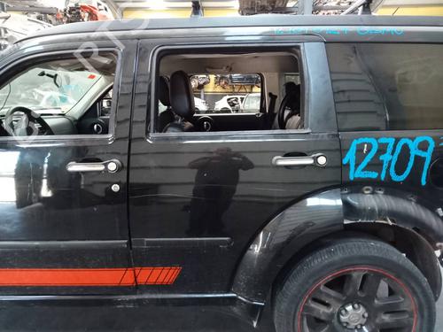 Used Left rear door DODGE NITRO [2006-2012]  20725631