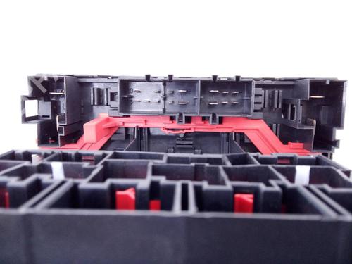 Fuse box VW GOLF V (1K1) 1.9 TDI | BP21384569E1 