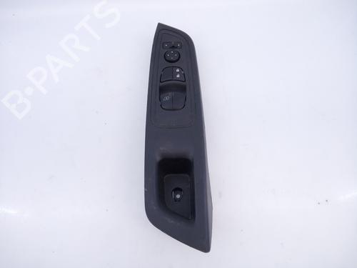 Used Left front window switch NISSAN MICRA V (K14) [2016-2025]  19305165