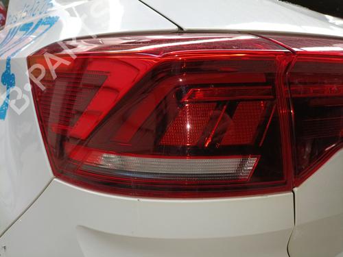 Used Left taillight VW T-ROC (A11, D11) 1.0 TSI (110 hp) 32998665