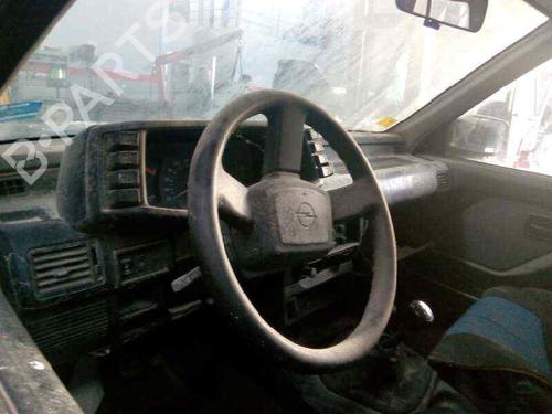 Intermitente delantero derecho OPEL FRONTERA A (U92) 2.8 TD (5BMWL4 ...