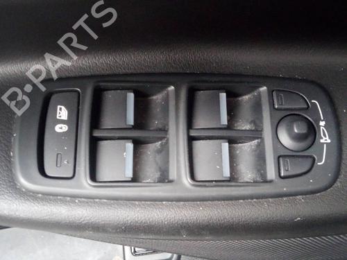 Used Left front window switch JAGUAR XE (X760) 2.0 D (180 hp) 7569065