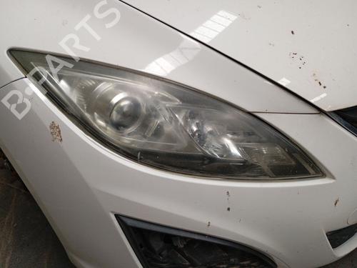 Phare droit MAZDA 6 Saloon (GH) 2.2 D (GH10) (129 hp) 31917877
