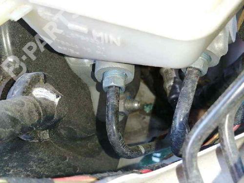 Used Brake master cylinder BMW 1 (F20) 116 d (116 hp) 4967671