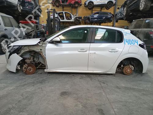 Dashboard PEUGEOT 208 II (UB_, UP_, UW_, UJ_) 1.5 BlueHDI 100 | BP31170164C46