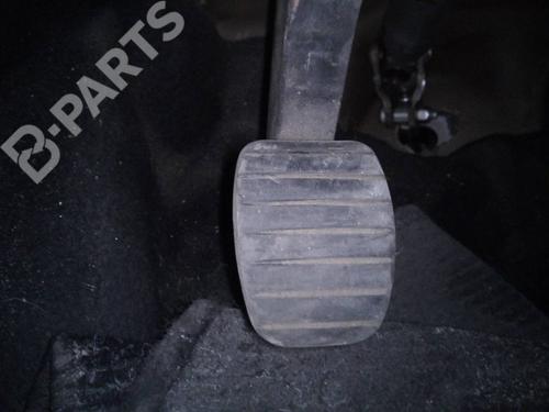 Used Clutch pedal Clutch pedal DACIA DUSTER (HS_) 1.5 dCi (109 hp) 9091816 9091816