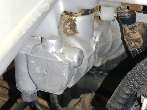 Used Brake master cylinder PEUGEOT 2008 II (UD_, US_, UY_, UJ_, UR_, UC_) 1.2 PureTech 100 (USHNK) (101 hp) 29313991