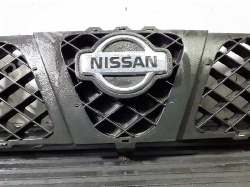 Grille NISSAN TERRANO II (R20)  | BP7246727C40 