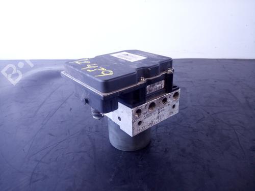 Used ABS pump AUDI A4 B7 (8EC) [2004-2009]  19144779