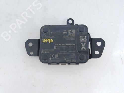 Used Electronic module TOYOTA YARIS (_P21_, _PA1_, _PH1_) 1.5 Hybrid (MXPH11) (92 hp) 30383054