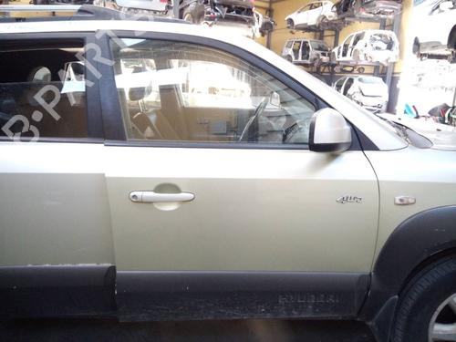 Used Right front door HYUNDAI TUCSON (JM) 2.0 CRDi (113 hp) 16081300