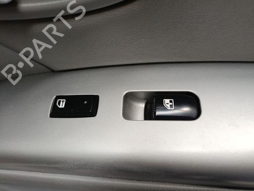 Used Right front window switch Right front window switch 39067459 39067459