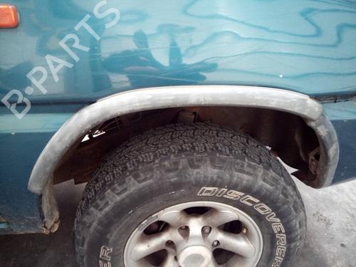 Højre foran skjermliste FORD MAVERICK (UDS, UNS) 2.7 TD (100 hp) 16306925