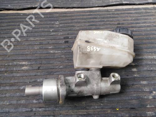 Used Brake master cylinder KIA NIRO I (DE) 1.6 GDI Plug-in Hybrid (141 hp) 8050284