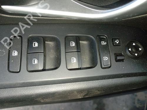 Venstre fortil elrude kontakt HYUNDAI TUCSON (NX4E, NX4A) 1.6 T-GDi (150 hp) 30838046