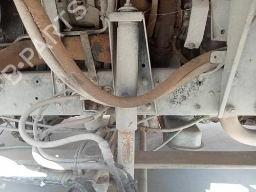 Used Left front shock absorber NISSAN CABSTAR E (TL_, VL_) [1992-2006]  12572233