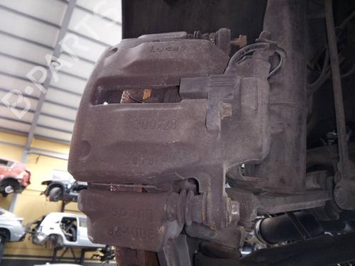 Used Left front brake caliper MERCEDES-BENZ C-CLASS (W203) [2000-2007]  18527006