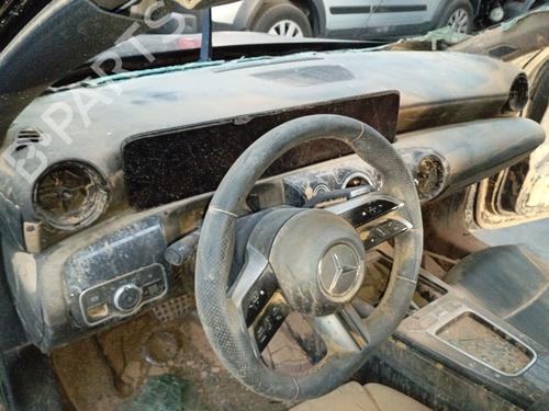 Sikkerhedssele bag højre MERCEDES-BENZ A-CLASS (W177) A 200 Mild-Hybrid (177.087) | BP32372425I28