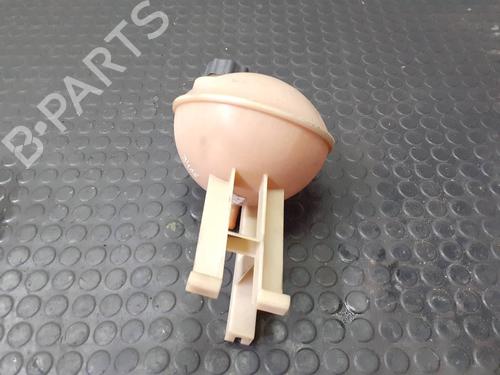 Expansion tank LAND ROVER DEFENDER Station Wagon (L316) 2.5 Td5 4x4 (L316) | BP7189099C120 