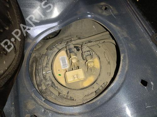 Used Fuel pump RENAULT KADJAR (HA_, HL_) 1.5 BLUE dCi 115 (HLA6) (116 hp) 32080831