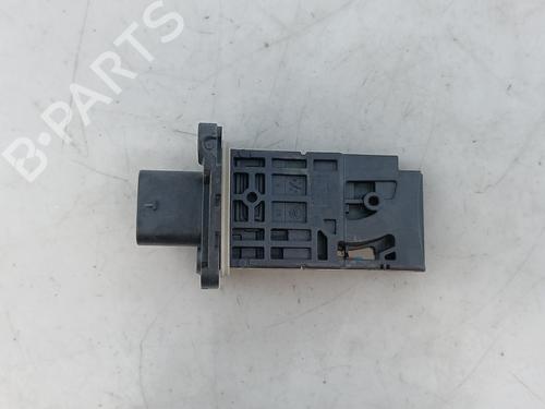 Used Mass air flow sensor FORD TOURNEO COURIER B460 MPV 1.5 EcoBlue (100 hp) 27712403