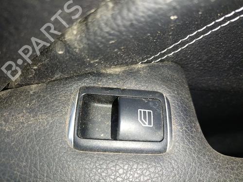 Used Right front window switch Right front window switch MERCEDES-BENZ CLA Coupe (C117) CLA 200 CDI / d (117.308) (136 hp) 40036092 40036092