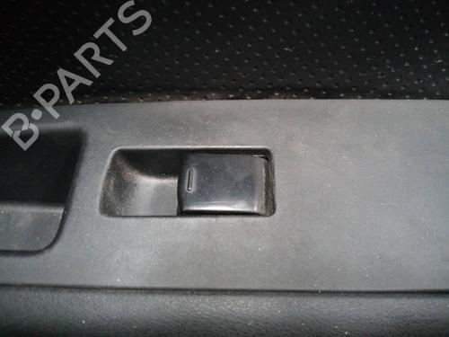 Used Right front window switch NISSAN X-TRAIL II (T31) 2.0 dCi 4x4 (150 hp) 17011548