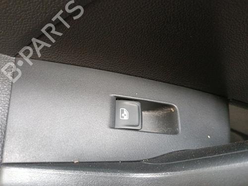 venstre-bagtil-elrude-kontakt-vw-t-cross-c11-d31-2018-32673348 main image