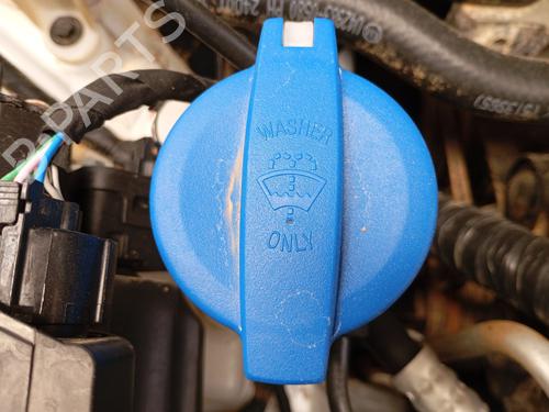 Windscreen washer tank KIA STONIC (YB) 1.0 T-GDi BP28122752C113
