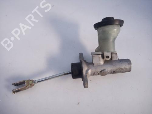 Brake master cylinder TOYOTA LAND CRUISER 100 (_J1_) 4.2 TD (HDJ100_, HDJ100) | BP11923384M77 