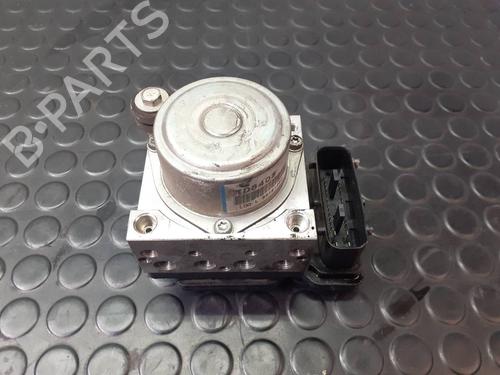 Used ABS pump NISSAN X-TRAIL II (T31) 2.0 dCi 4x4 (150 hp) 7520247